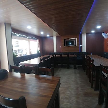 Hotel New Pandey Inn Ukhimath Esterno foto